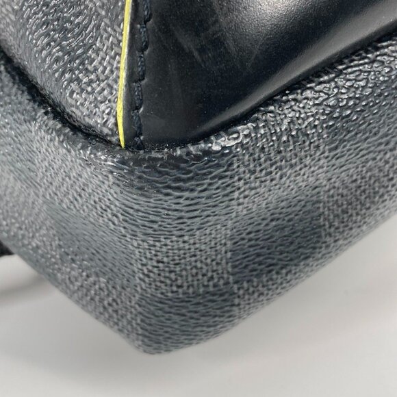 LOUIS VUITTON Black Damier Shoulder Bag - Picture 7 of 16